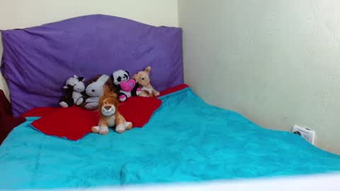 Snapshot of shantal_houston chatting on 17, 12, 2024 Shantal online show from 17, 12, 2024