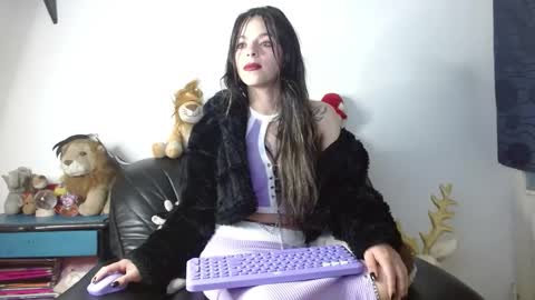 Snapshot of shantal_houston chatting on 20, 2, 2026 Shantal online show from 20, 2, 2026