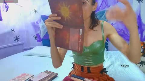 Snapshot of shantala_nastasiia chatting on 14, 10, 2025 shantala nastasiia online show from 14, 10, 2025