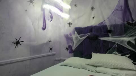 Snapshot of shantala_nastasiia chatting on 31, 10, 2025 shantala nastasiia online show from 31, 10, 2025