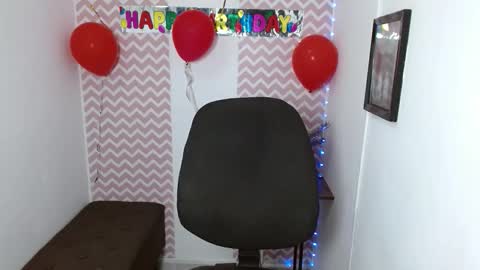 Dayana online show from 5, 1, 2026