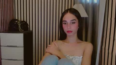 shantallfuckdoll online show from 29, 4, 2026