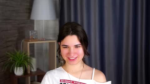 Ivy online show from 15, 10, 2025