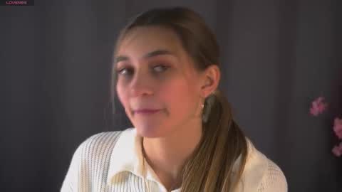 Ellysa and Mila online show from 7, 2, 2026