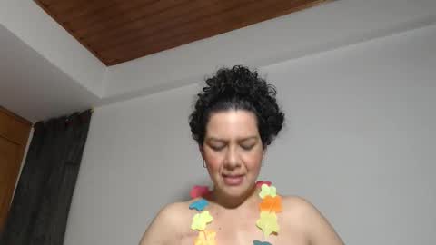 sharickleon11 online show from 22, 10, 2025