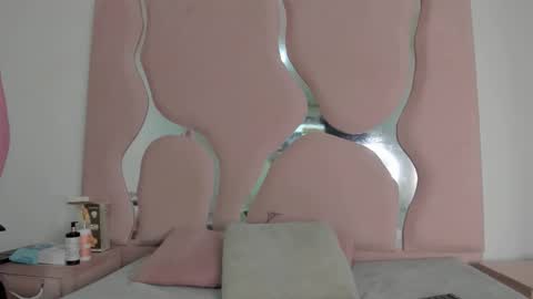 Snapshot of sharithasm chatting on 1, 4, 2026 Sharith online show from 1, 4, 2026