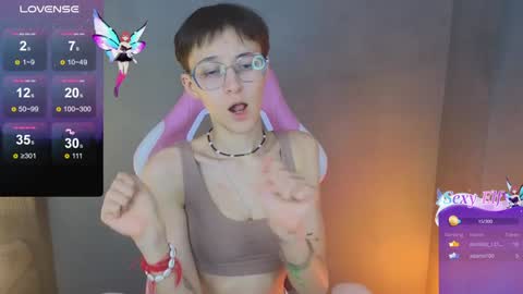 Snapshot of sharli_rose chatting on 13, 12, 2024 Sharli online show from 13, 12, 2024