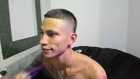 Sharlot07 online show from 28, 2, 2025