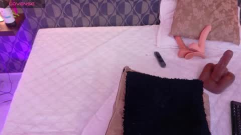 Sharom  online show from 30, 1, 2025