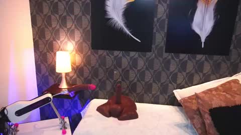 Sharom  online show from 10, 2, 2026