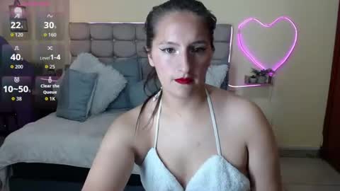 Snapshot of sharon_makelove chatting on 16, 6, 2026 ESTEFI online show from 16, 6, 2026