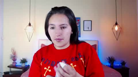 ESTEFI  online show from 29, 6, 2026