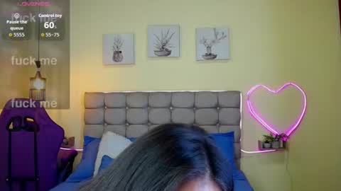 ESTEFI  online show from 8, 7, 2026