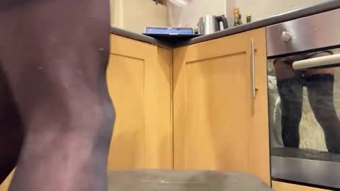 Watch me shave my pussy online show from 26, 1, 2025