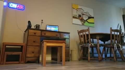 Snapshot of shave_deeez chatting on 2, 11, 2025 shave deeez online show from 2, 11, 2025