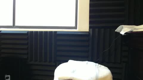 Snapshot of shavedvegasfun chatting on 2, 1, 2025 shavedvegasfun online show from 2, 1, 2025