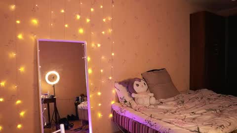 Snapshot of shawty_girl_ chatting on 11, 2, 2025 Sonya online show from 11, 2, 2025