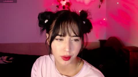 Shayla 3 online show from 30, 9, 2025