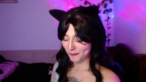 Shayla 3 online show from 30, 10, 2025