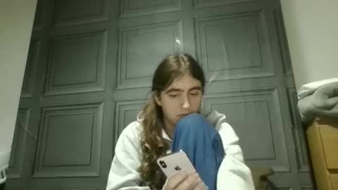 Shay Edging online show from 20, 12, 2025