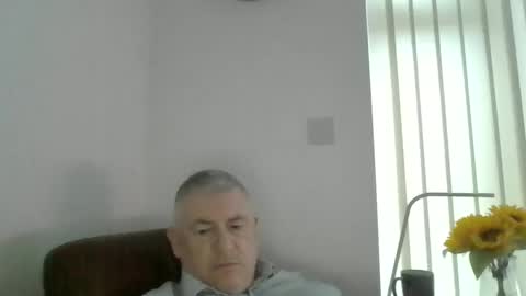 Snapshot of she52 chatting on 5, 2, 2025 she52 online show from 5, 2, 2025