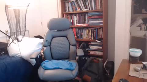 Snapshot of sheepishlion chatting on 23, 10, 2025 sheepishlion online show from 23, 10, 2025