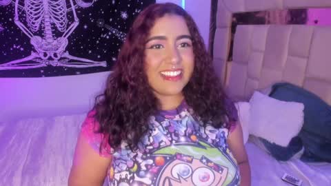 Snapshot of sheeylaroee chatting on 4, 1, 2025 Heidy online show from 4, 1, 2025