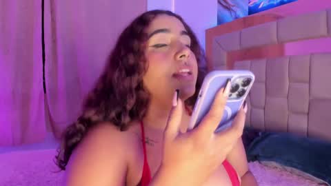 Snapshot of sheeylaroee chatting on 12, 2, 2025 Heidy online show from 12, 2, 2025