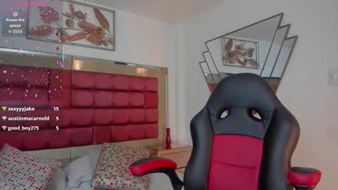 Snapshot of shegoblake chatting on 14, 10, 2025 Shego online show from 14, 10, 2025