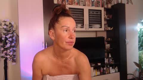 Sheila GMT 2 Tuesday Wednesday Friday Saturday Sunday- 8  5  online show from 15, 10, 2025