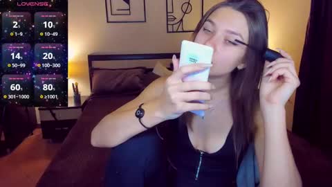 Snapshot of sheillatyler chatting on 1, 2, 2025 Alexis online show from 1, 2, 2025