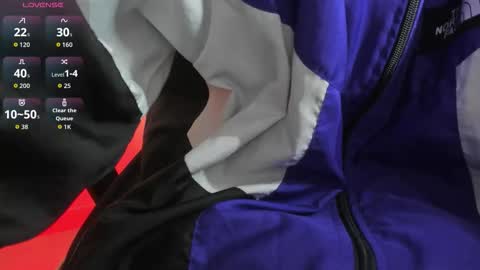 Snapshot of sheilly_brown chatting on 29, 10, 2025 sheilly_brown online show from 29, 10, 2025