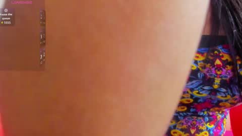 Snapshot of sheilly_brown chatting on 30, 11, 2025 sheilly_brown online show from 30, 11, 2025