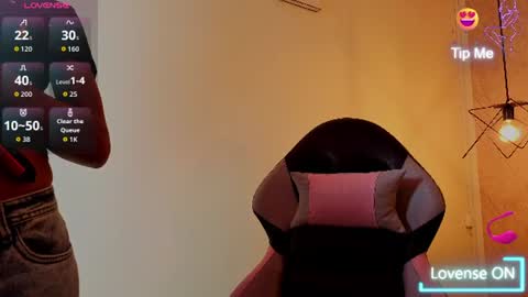 Snapshot of sheilly_brown chatting on 24, 6, 2026 sheilly_brown online show from 24, 6, 2026