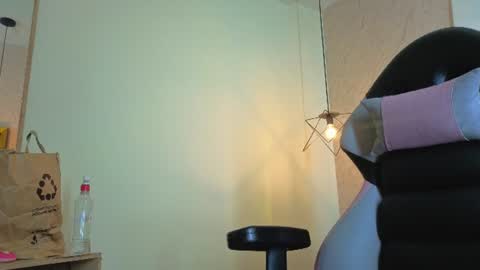 Snapshot of sheilly_brown chatting on 11, 7, 2026 sheilly_brown online show from 11, 7, 2026