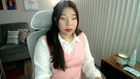 Snapshot of sheilyn_smith chatting on 24, 6, 2026 sheilyn_smith online show from 24, 6, 2026