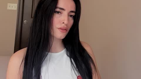 Snapshot of sheisallthat chatting on 18, 11, 2025 sheisallthat online show from 18, 11, 2025