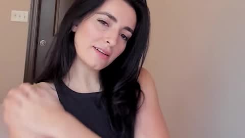 Snapshot of sheisallthat chatting on 22, 11, 2025 sheisallthat online show from 22, 11, 2025