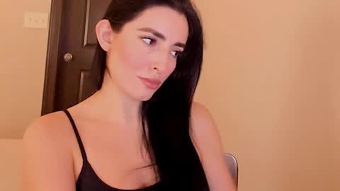 Snapshot of sheisallthat chatting on 24, 11, 2025 sheisallthat online show from 24, 11, 2025