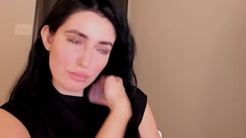 Snapshot of sheisallthat chatting on 20, 12, 2025 sheisallthat online show from 20, 12, 2025