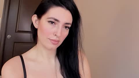 Snapshot of sheisallthat chatting on 21, 12, 2025 sheisallthat online show from 21, 12, 2025