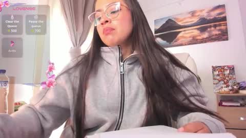 lau online show from 4, 12, 2025