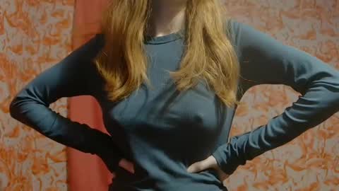 Erika online show from 20, 12, 2024