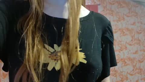 Erika online show from 19, 9, 2025