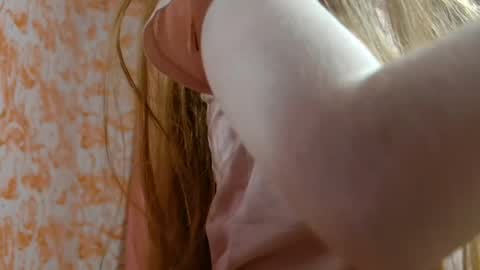 Erika online show from 15, 4, 2026