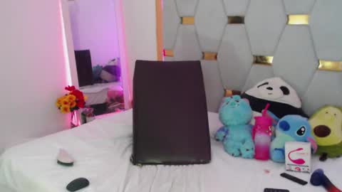 Snapshot of shellbydior chatting on 6, 12, 2024 shellbydior online show from 6, 12, 2024