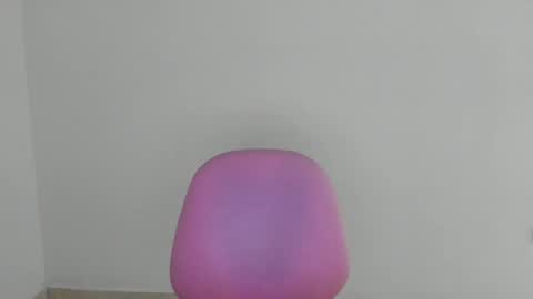   online show from 7, 11, 2025