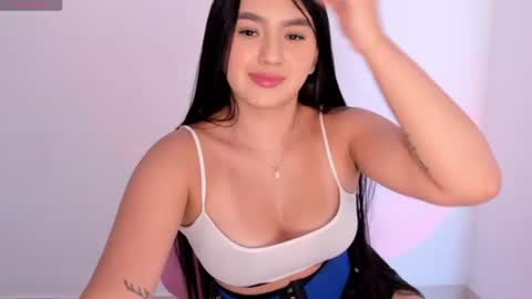 Snapshot of shellyrayhs1 chatting on 23, 6, 2026 Shelly rayhs online show from 23, 6, 2026