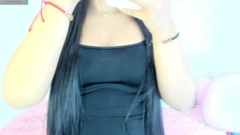 Snapshot of shellyrayhs1 chatting on 5, 7, 2026 Shelly rayhs online show from 5, 7, 2026