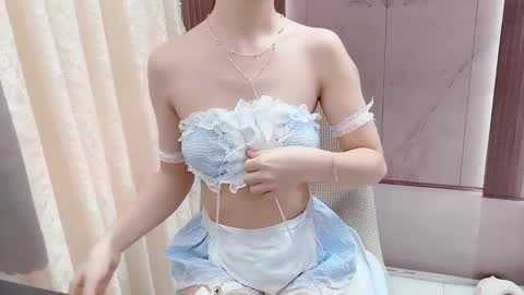 Shelly online show from 6, 11, 2025